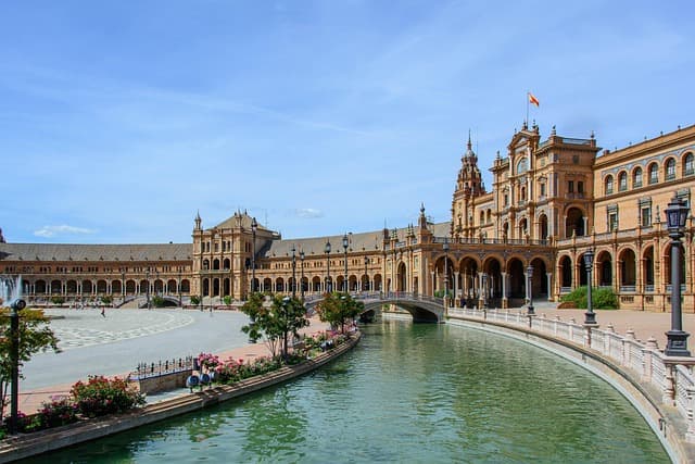 Escapadas Gastronómicas en España: Guía Completa